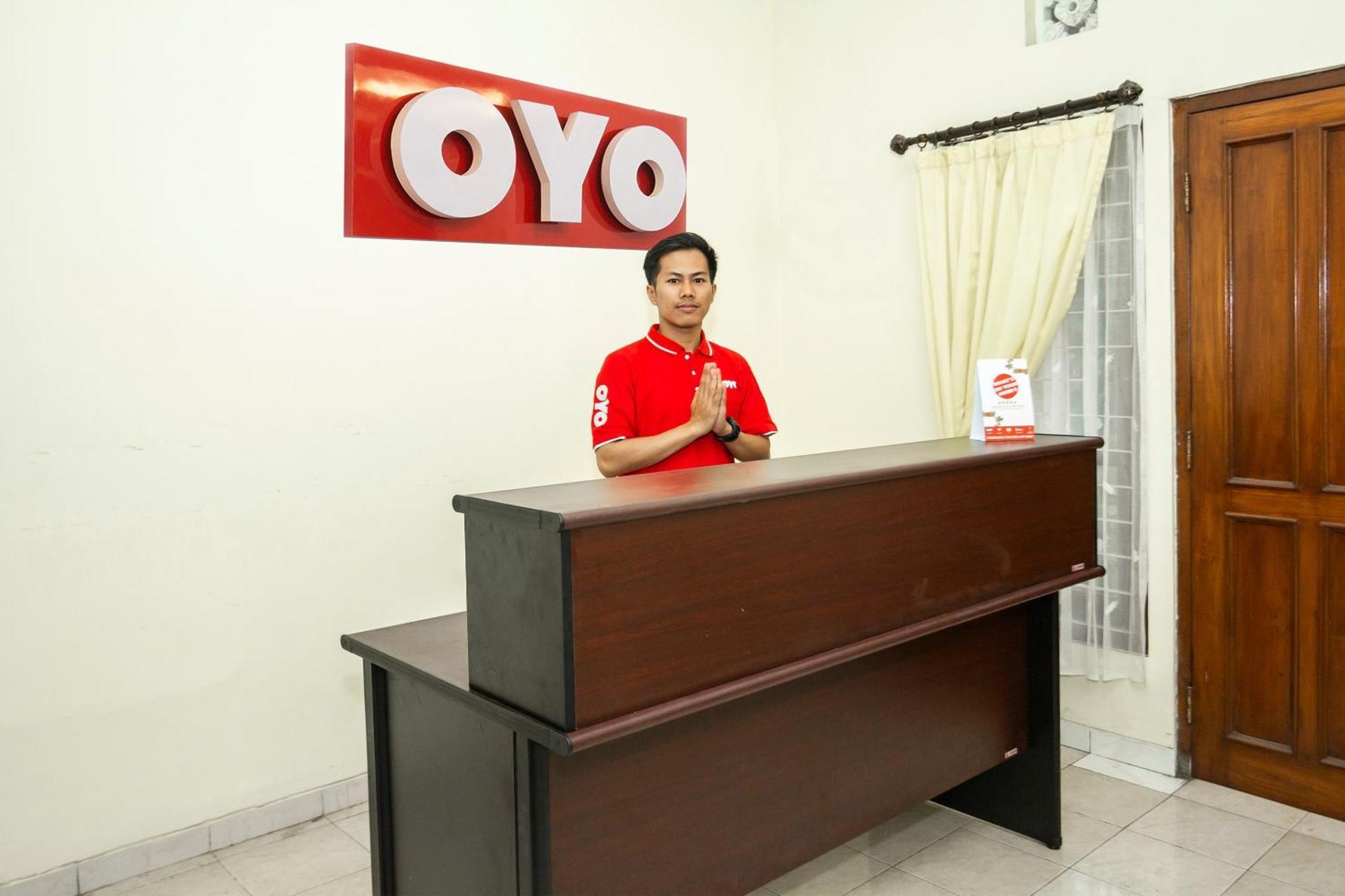 Super Oyo 1150 Omah Ladrang Hotel Kejayan Exterior photo